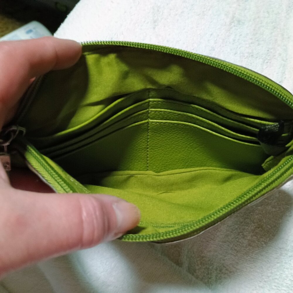 Relic By Fossil Pebbled Leather Clutch /Wallet /P… - image 3